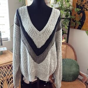 Vintage 80s/90s Index Gray & Brown Chunky Knit V-Neck Acrylic Blend Sweater